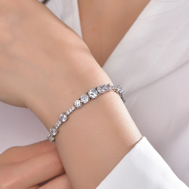 Refined Simple Design Brass Silver Fashion Jewelry Women&prime;s Bracelet
