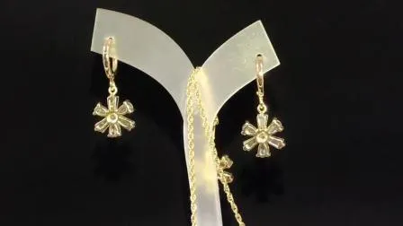 Women Fashion Jewelry 18K Rose Gold Plated Alloy Silver Pendant Chain Necklace with Crystal Pearl Earring Sets
